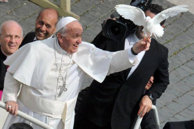 Buon Compleanno Papa Francesco Stanze Vaticane